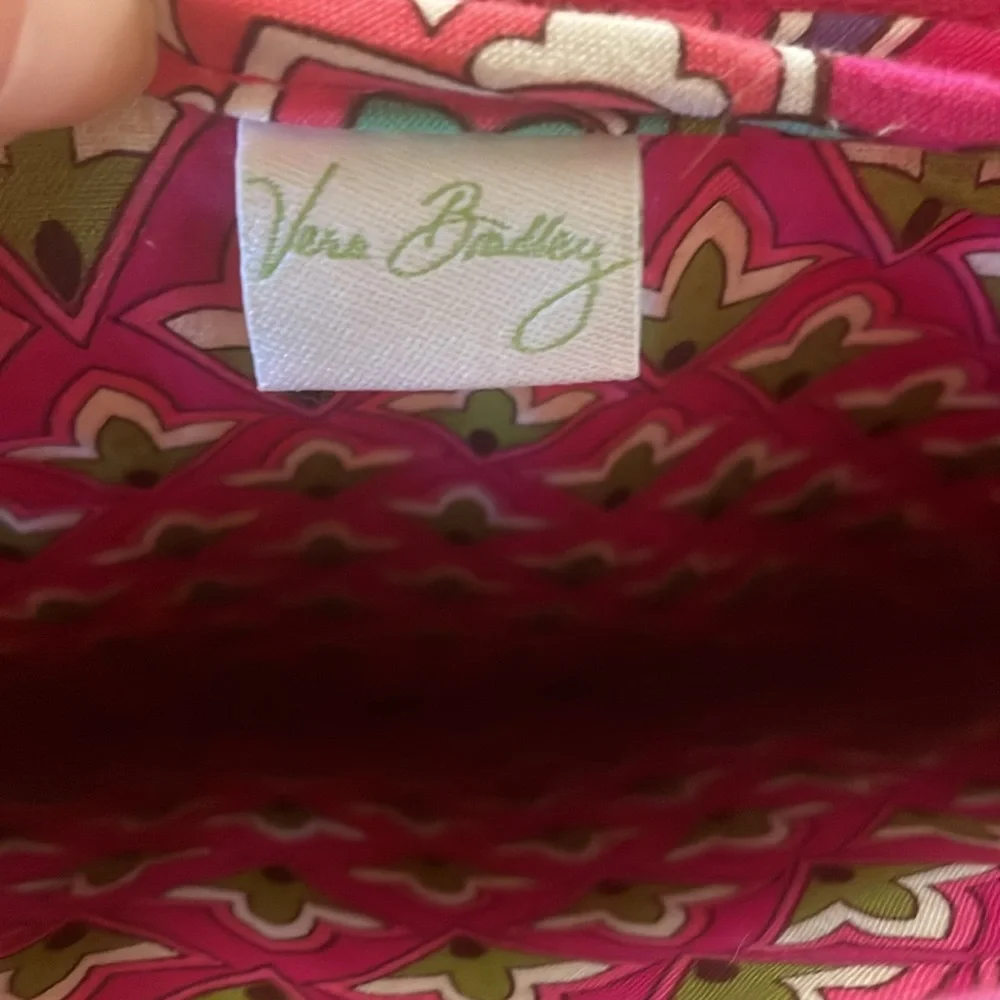Vera Bradley excellent
